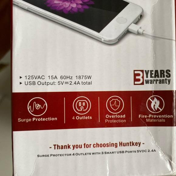 Huntkey 4 Outlets Surge Protector 3 USB Ports 5V/2.4A,5-Foot SMC 40724 Open Box - Picture 6 of 15